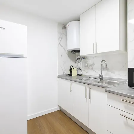 Modern & Cozy -1bedroom-coutyard-center